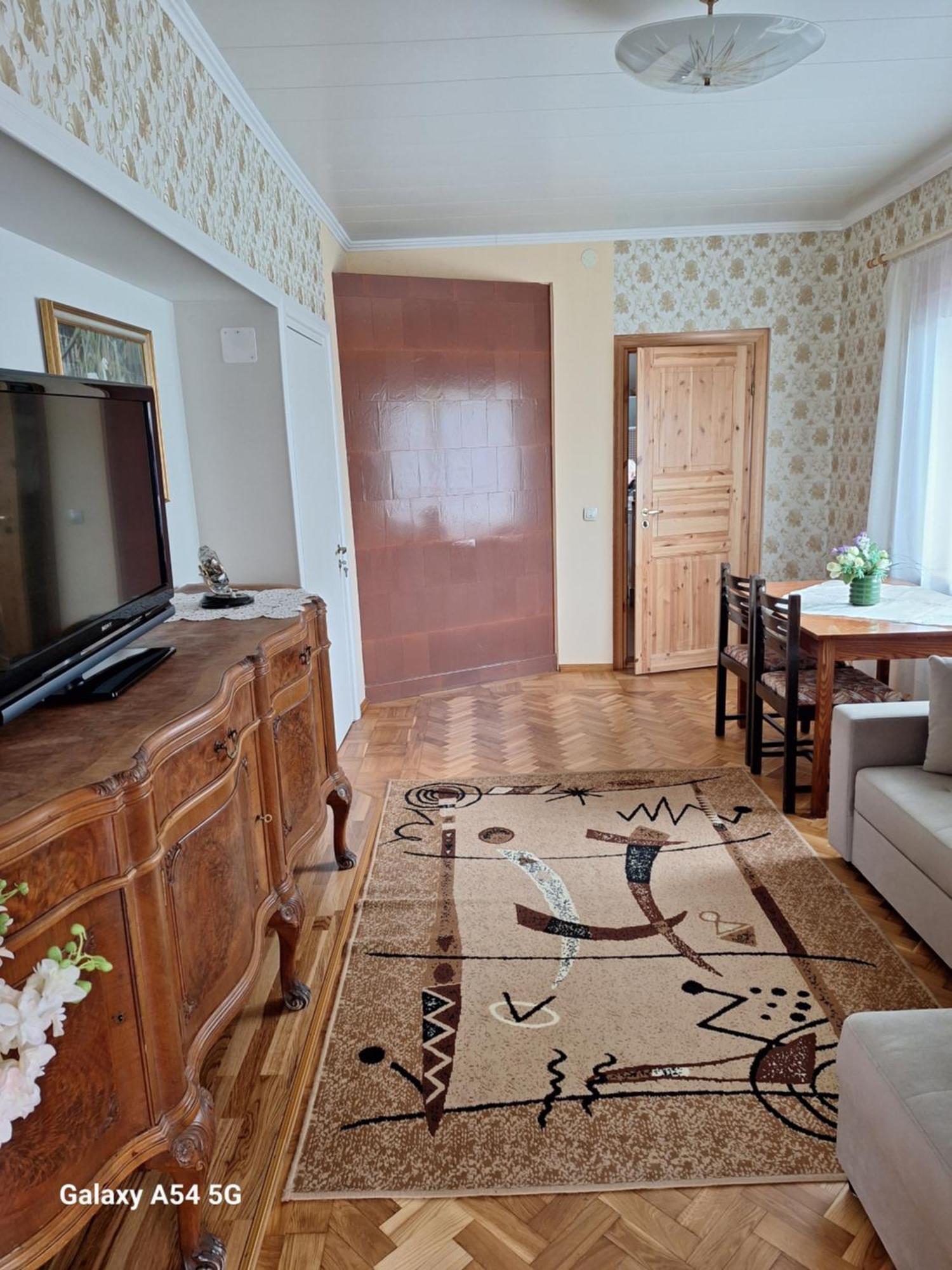 Soliid Apartment Пярну Екстериор снимка